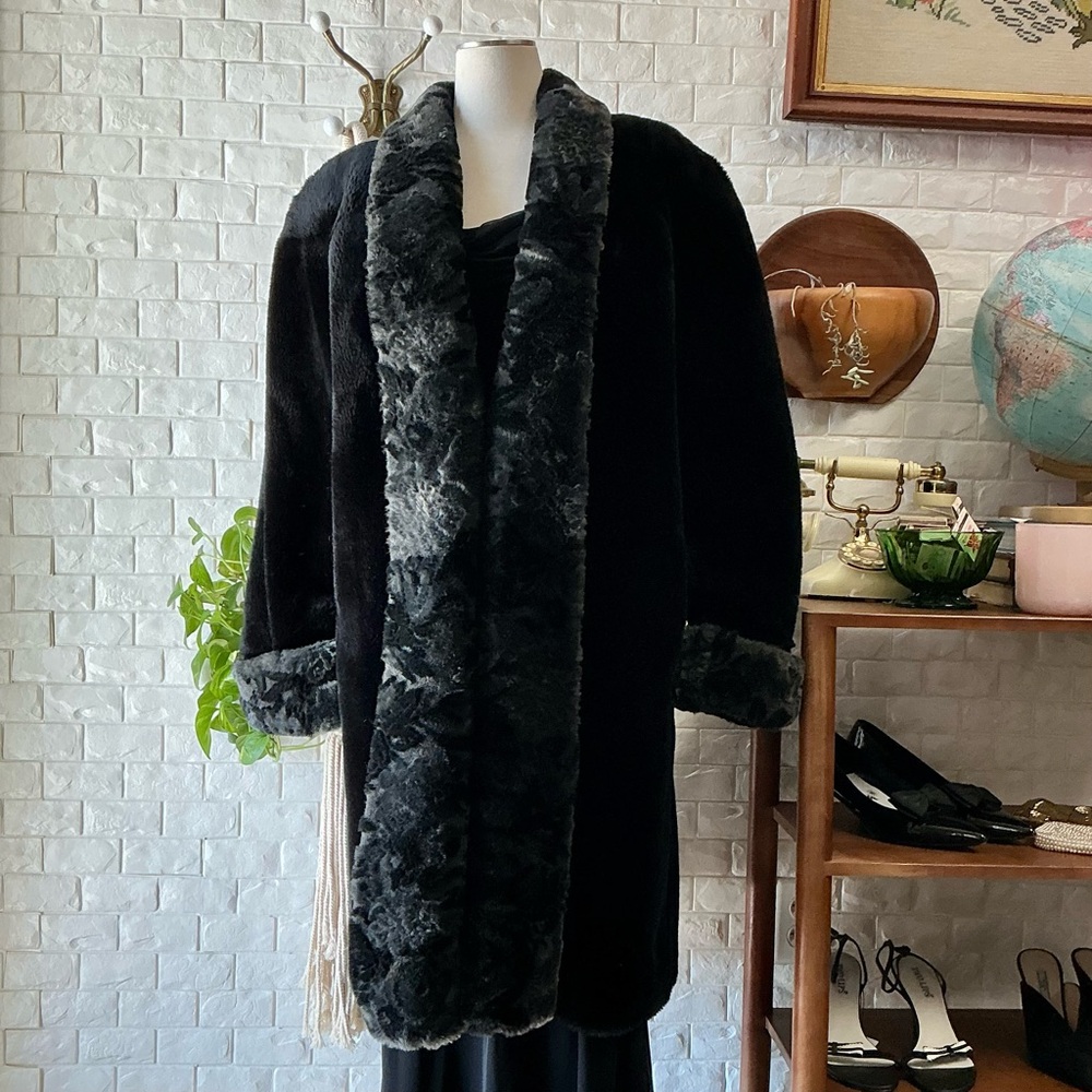 Vintage 1980s Faux Fur JORDACHE Coat Faux Mink Patterned Trim Satin Lined Coat - Picture 2 of 15